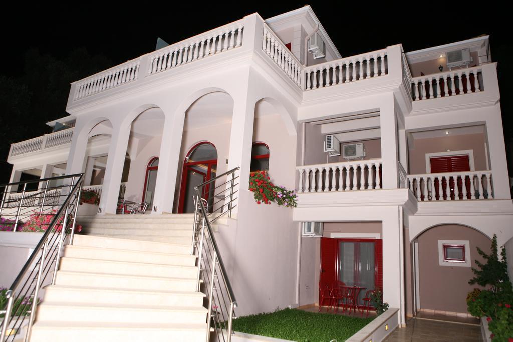 Michaelangelo Boutique Parga Hotel Exterior photo