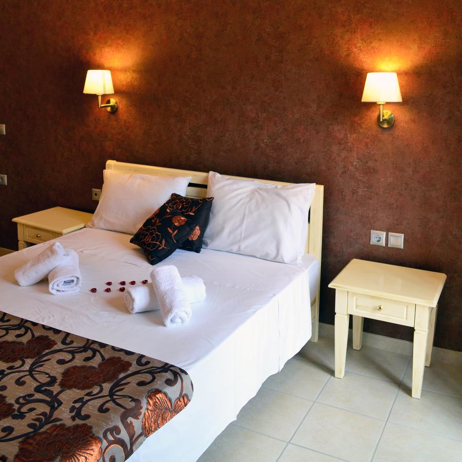 Michaelangelo Boutique Parga Hotel Exterior photo