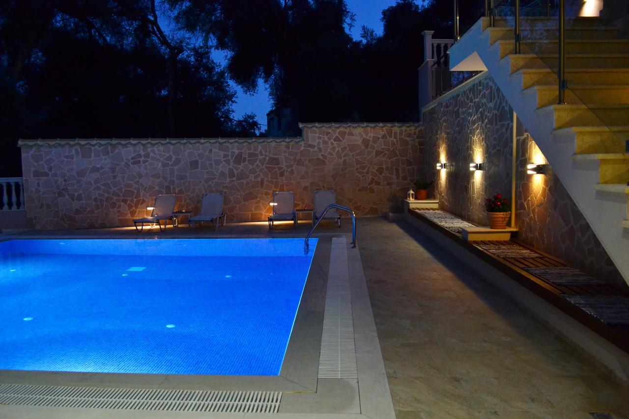 Michaelangelo Boutique Parga Hotel Exterior photo